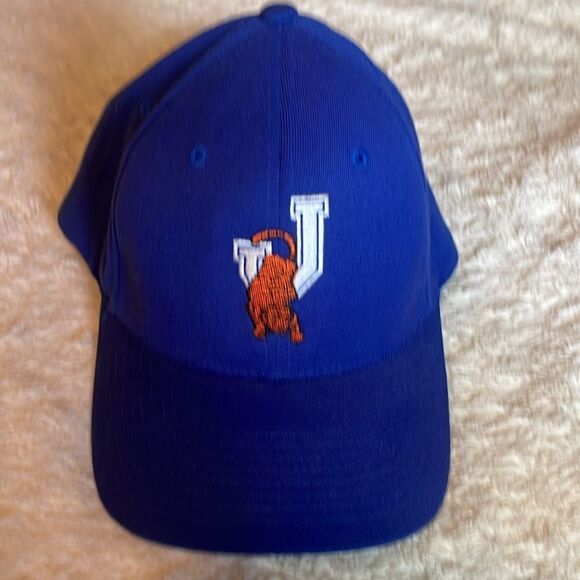 Jesuit football hat fitted size small / medium - Picture 3 of 6